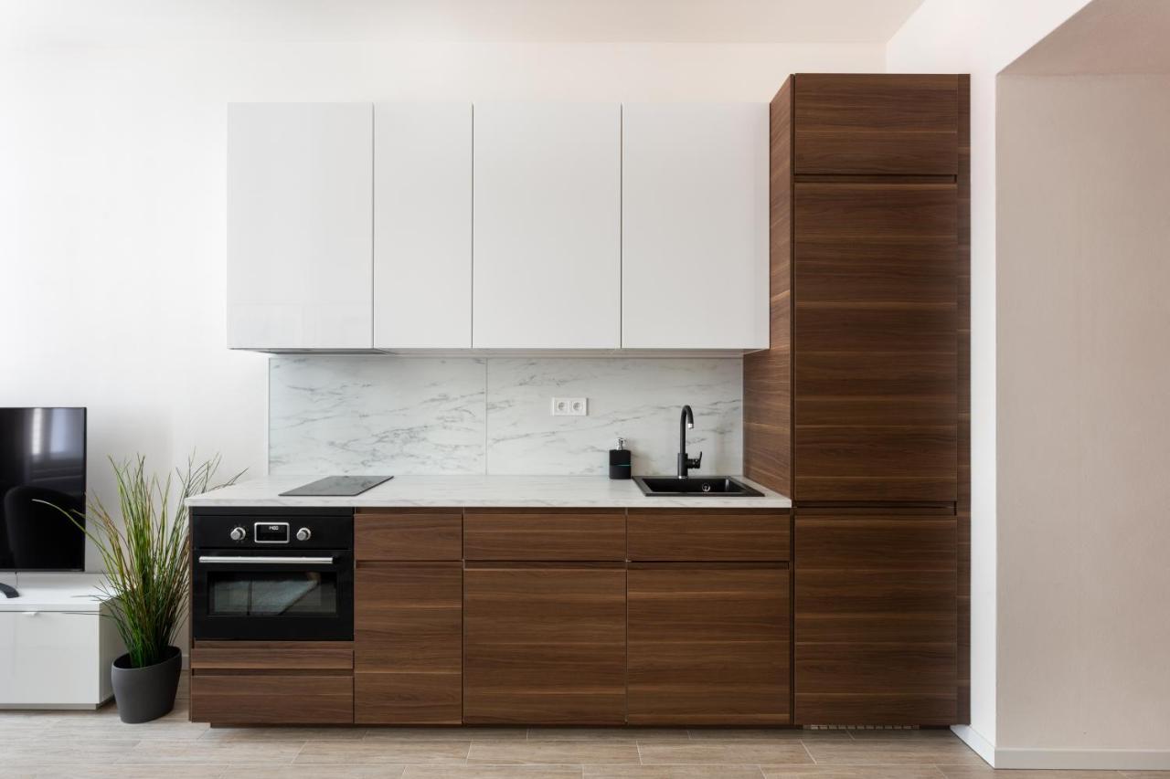 Prague Days - Minimalist Apartment - Easy City Access Экстерьер фото